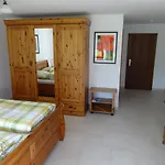Pensión Gaestehaus Ehrlich *