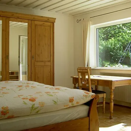 بيت ضيافة Gaestehaus Ehrlich