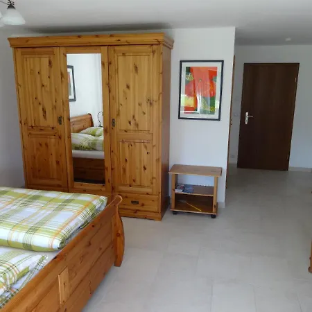 بيت ضيافة Gaestehaus Ehrlich *