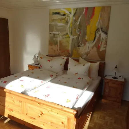 بيت ضيافة Gaestehaus Ehrlich *
