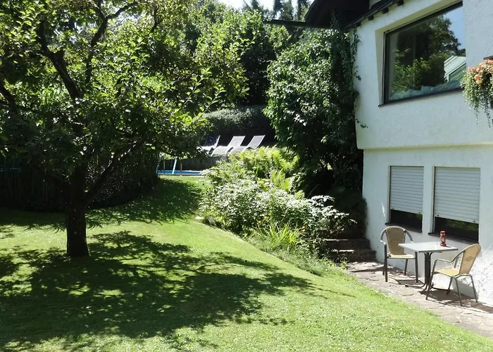 Gaestehaus Ehrlich بيت ضيافة برين ام شيميسي